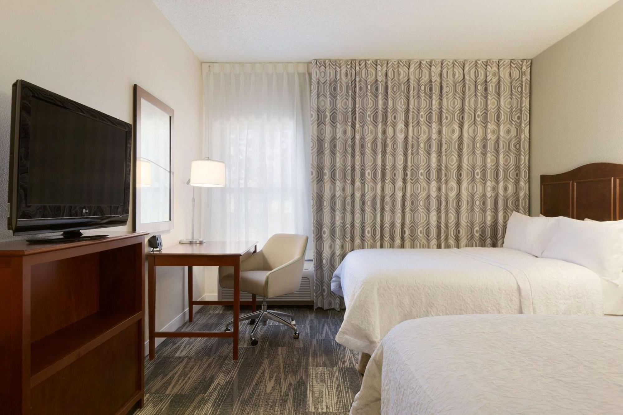 Queen Room with Two Queen Beds - Mobility Access/Non-Smoking