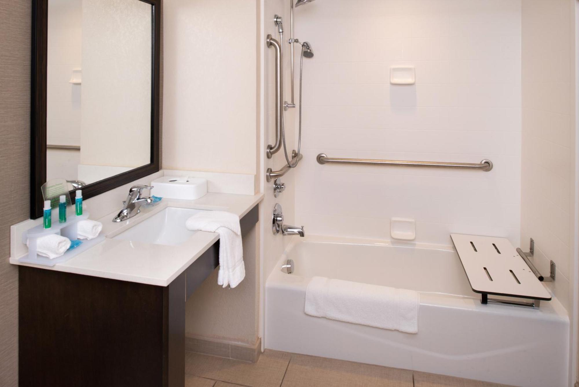 Suite - Mobility Access/Hearing Accessible