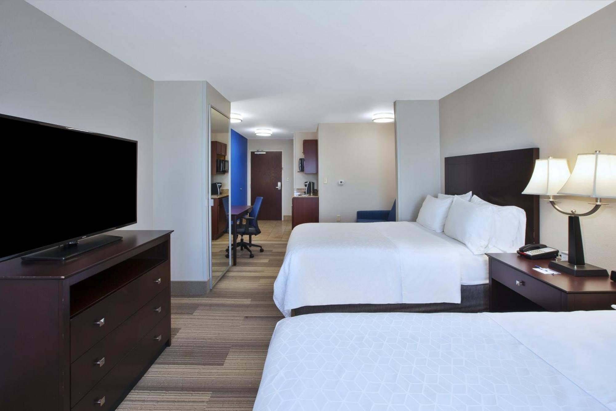 Queen Suite with Two Queen Beds and Sofa Bed