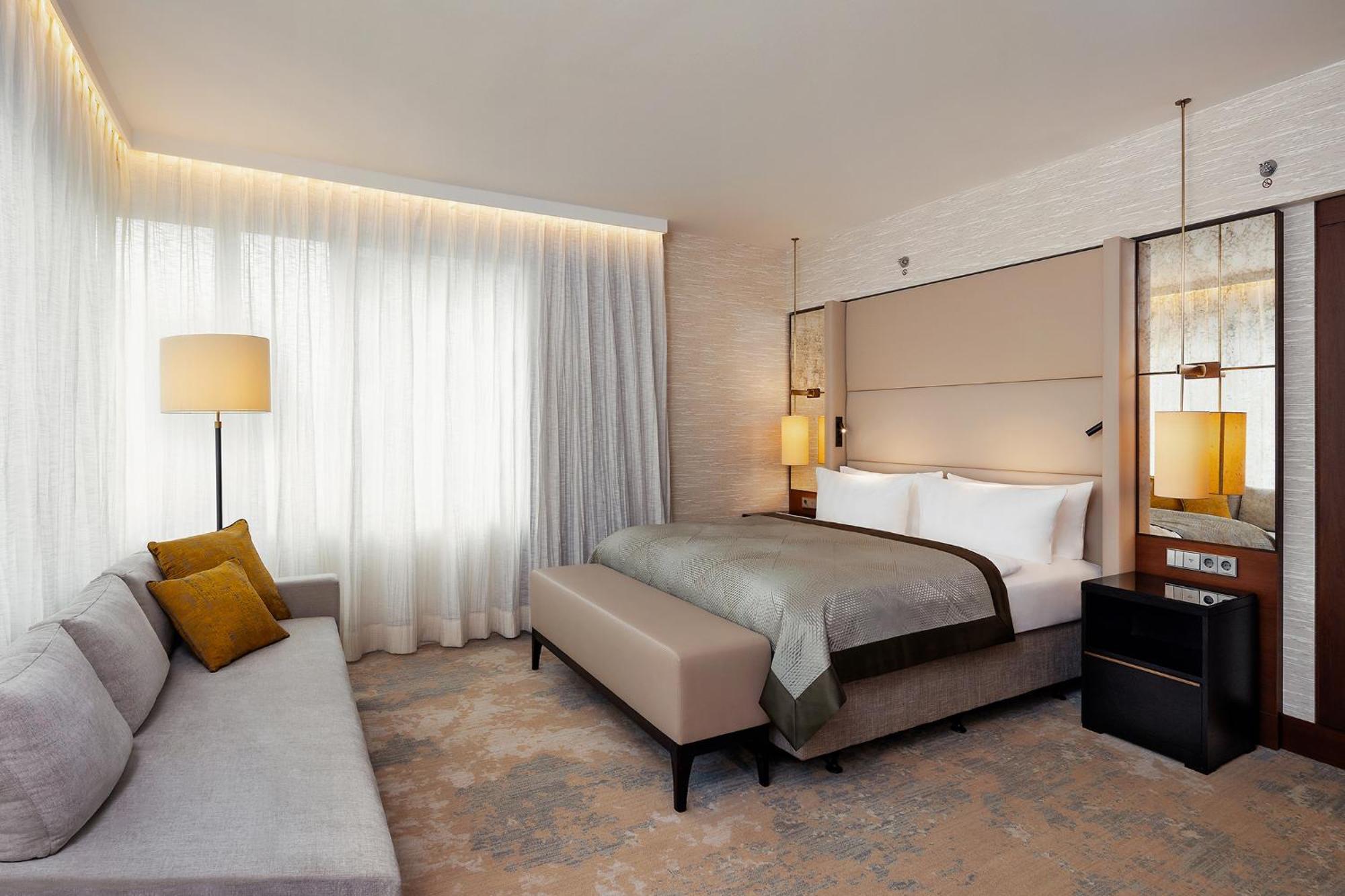 Premium King Room