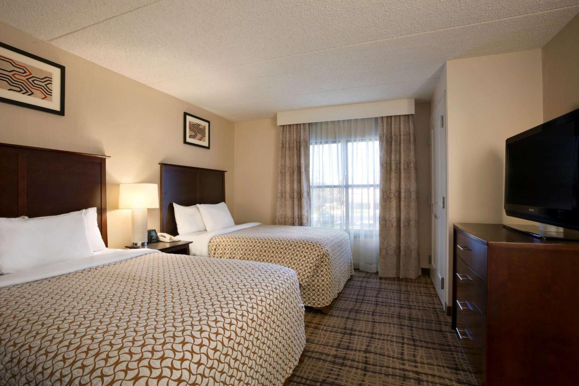 Suite with Two Double Beds - Mobility and Hearing Access/Non-Smoking