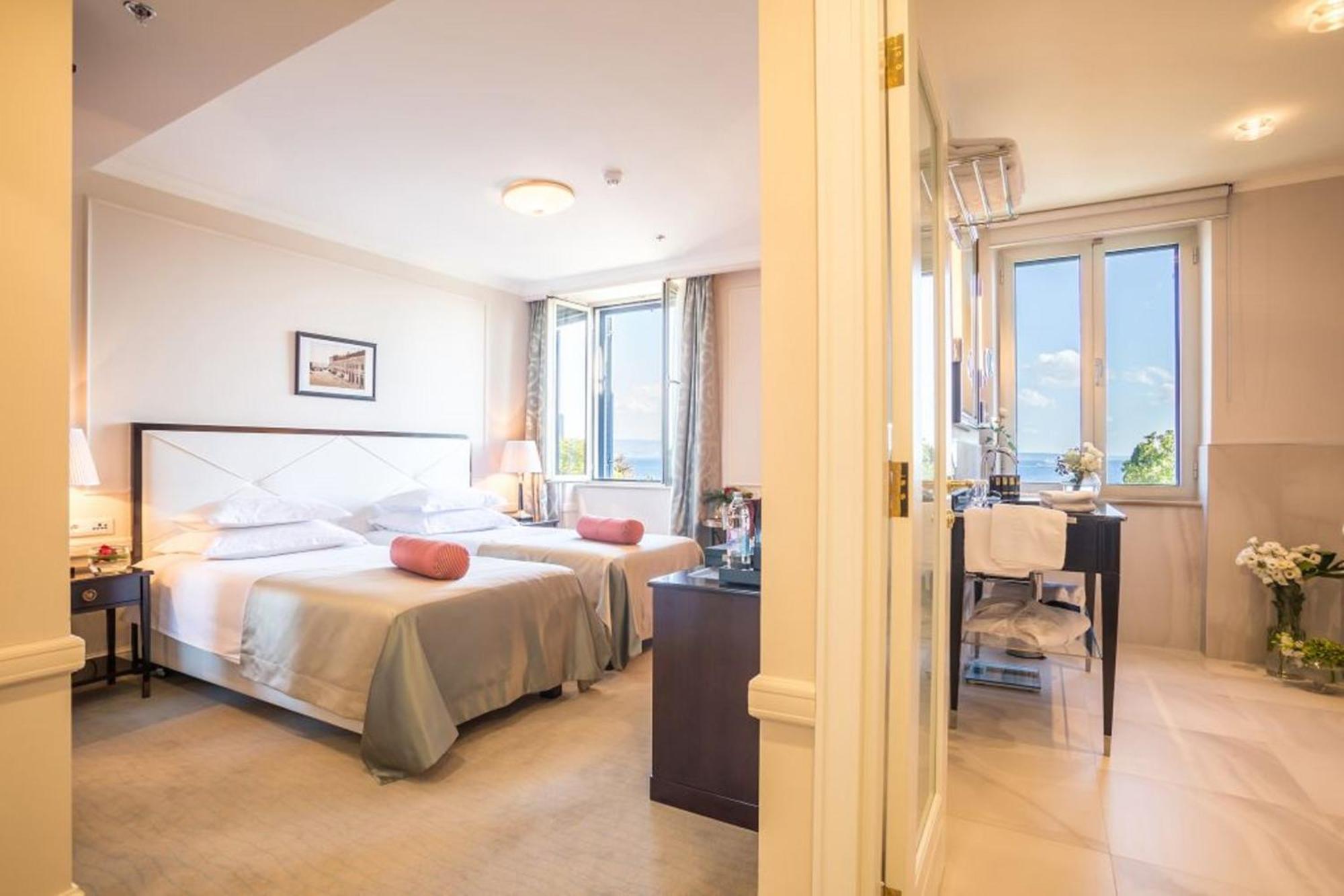 Chambre Double Supérieure – Côté Mer