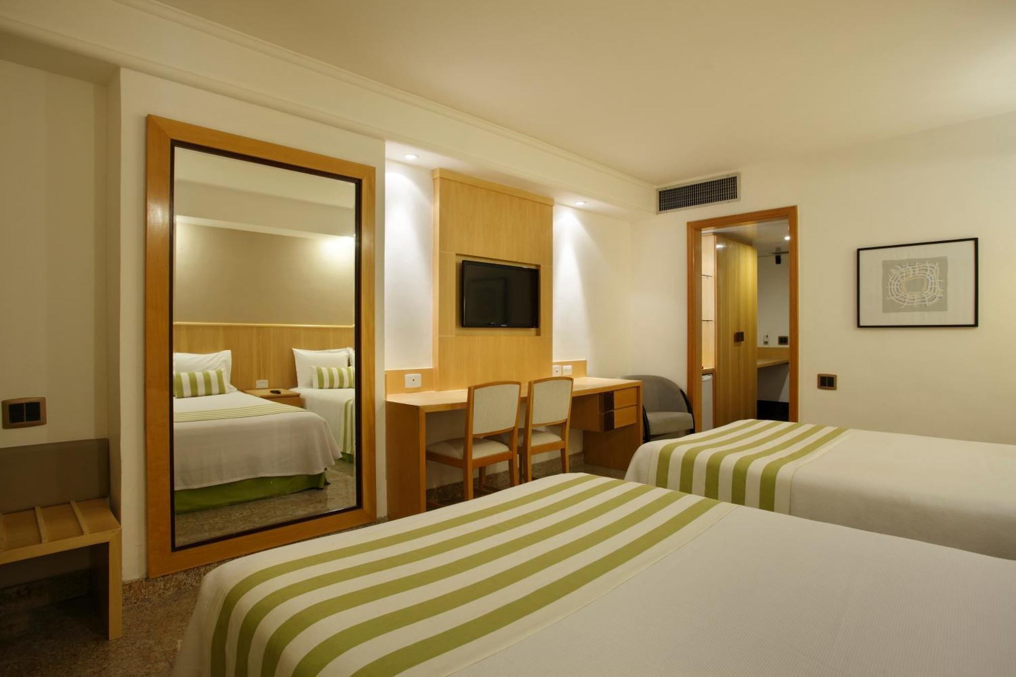 Chambre Double de Luxe avec 1 Lit Double