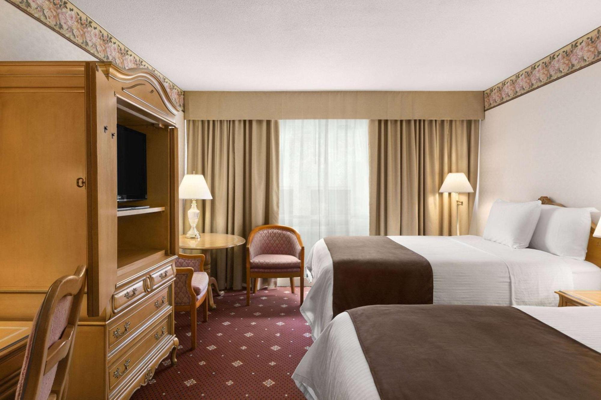 Chambre avec 2 Lits Queen-Size - Vue sur Ville