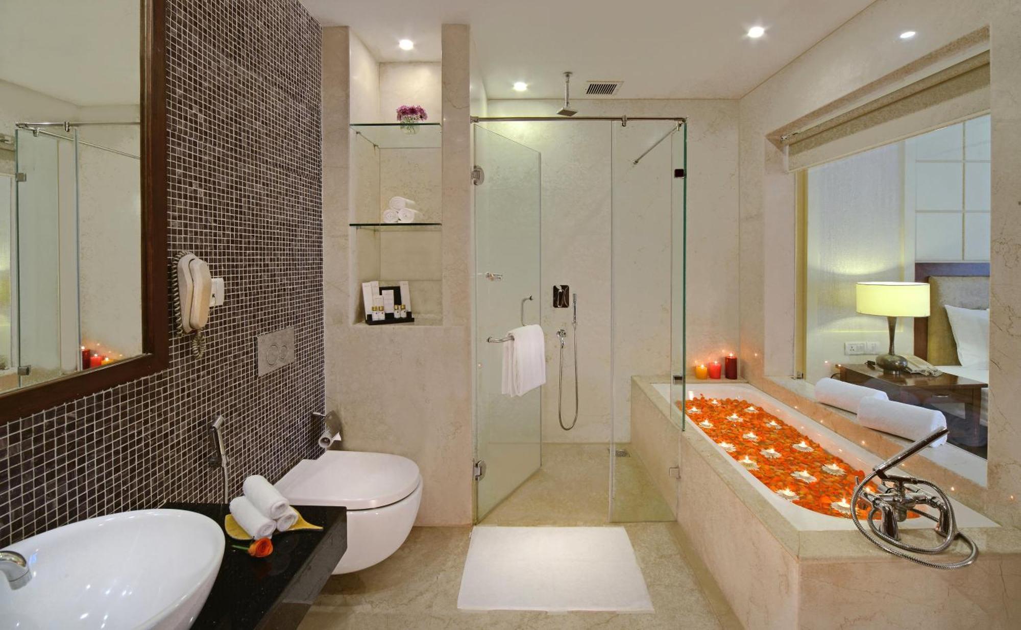 SeleQtions Suite - Free Beach Shuttle + Beer On Arrival + Complimentary weekend kids activities