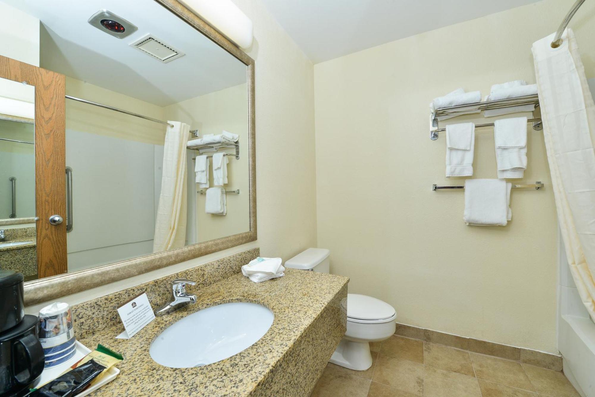 King Room with Tub - Disability Access/Non Smoking