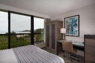 Queen Room Two Queen Beds Ocean View Bath Tub Disability Access,657599076:JPEG