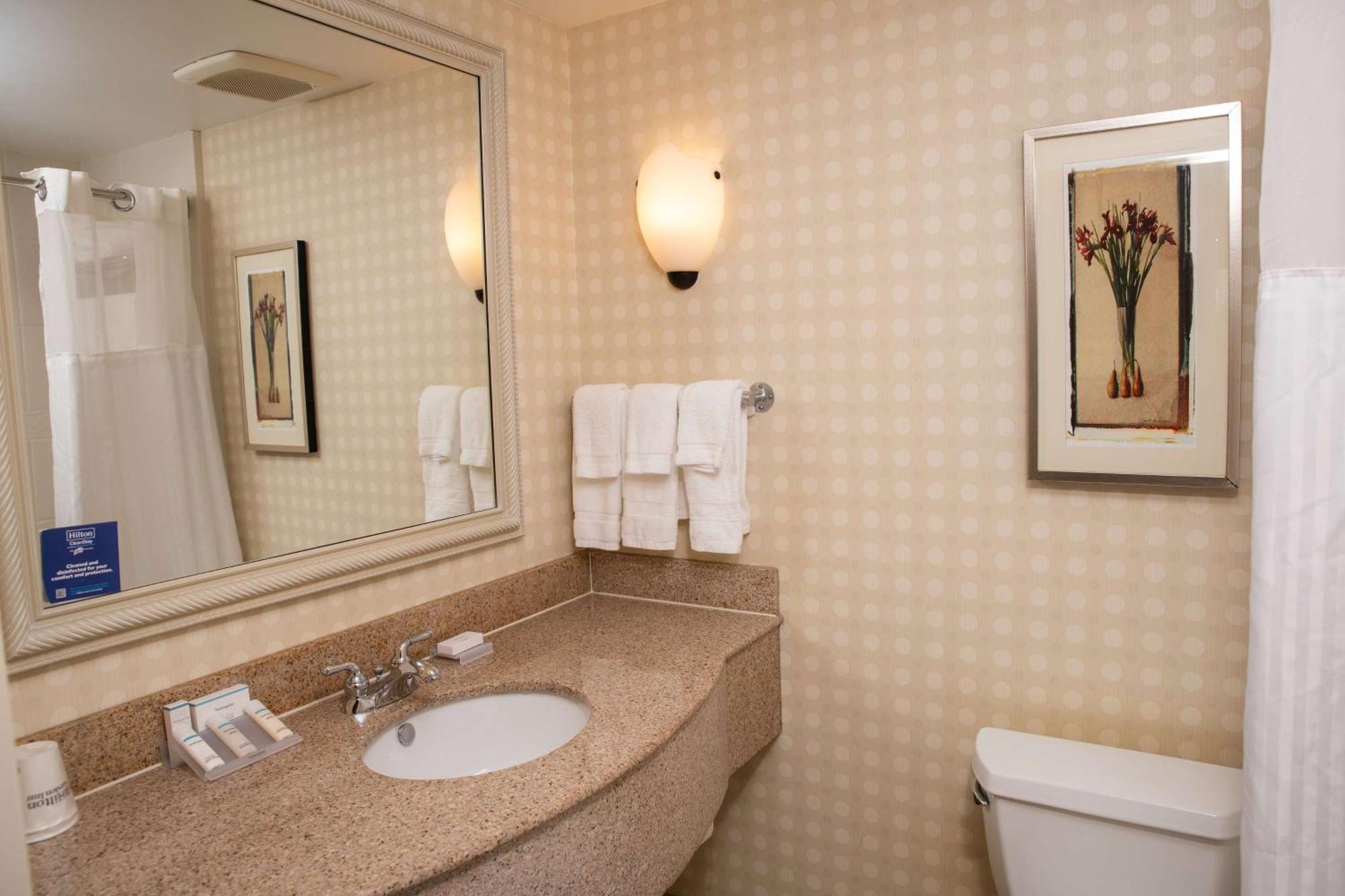 Junior Suite with Two Queen Beds - Non-Smoking