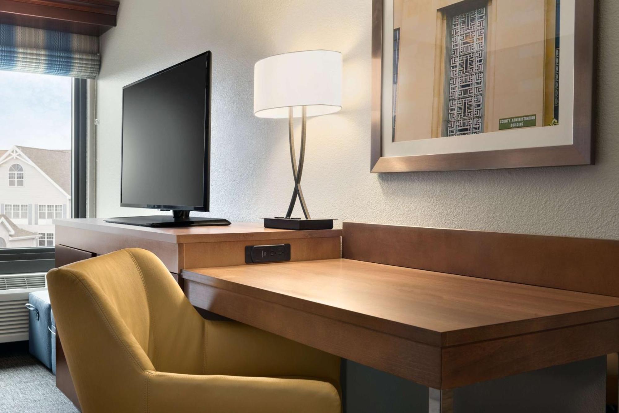 King Room with Sofa Bed and Study