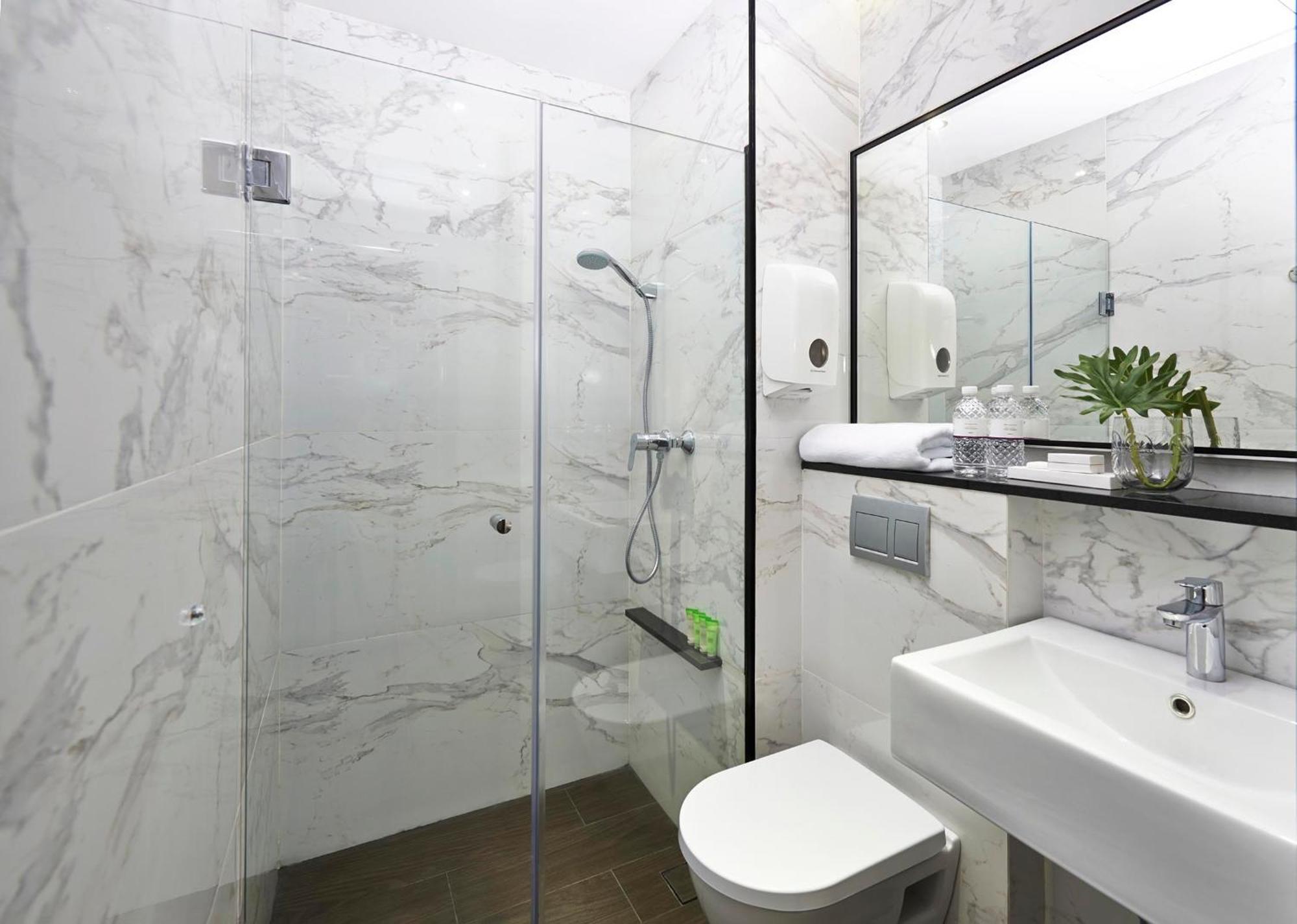 Quarto Duplo Superior com Varanda