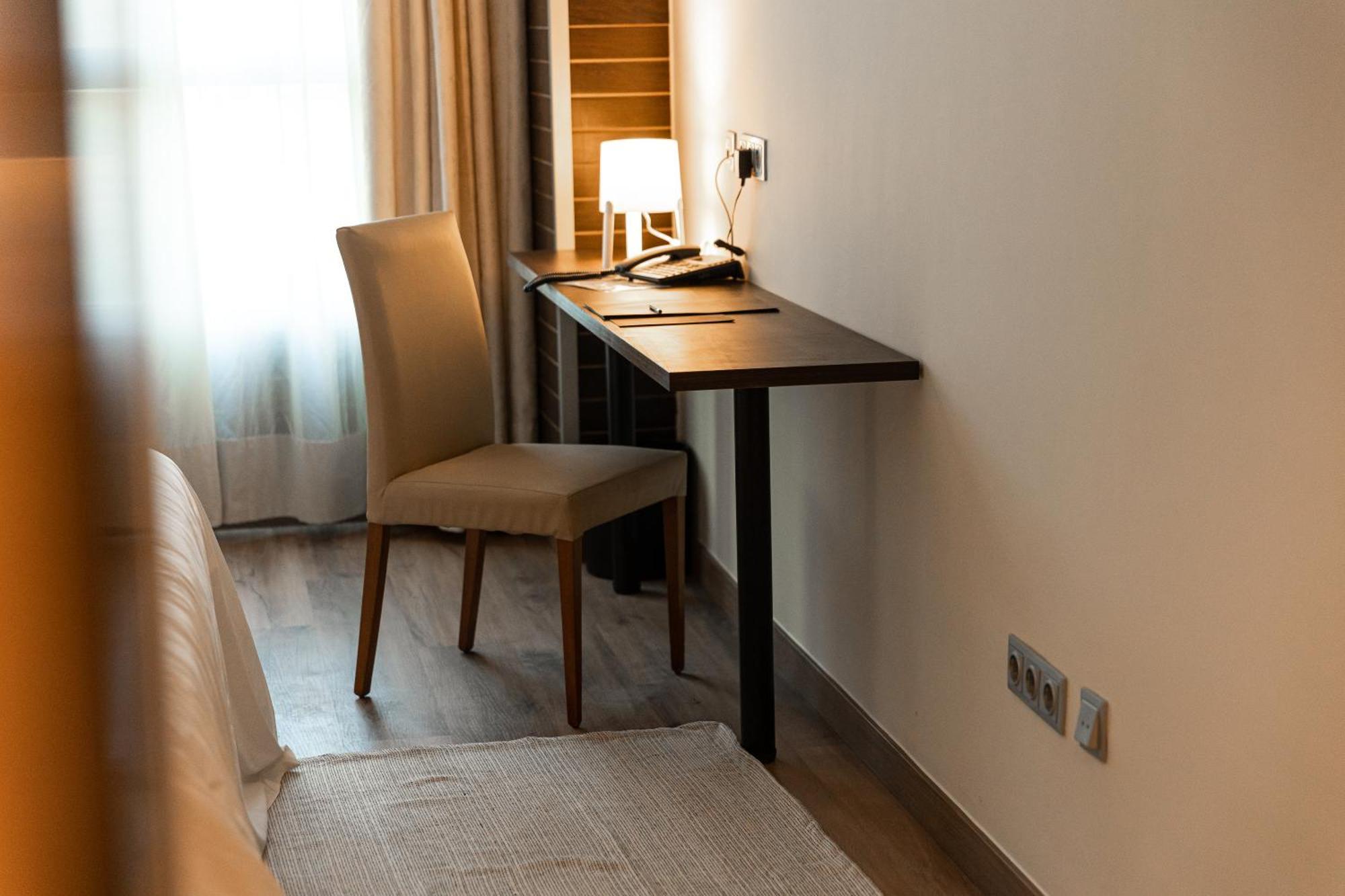 Standard Twin Room,1278877330:JPEG