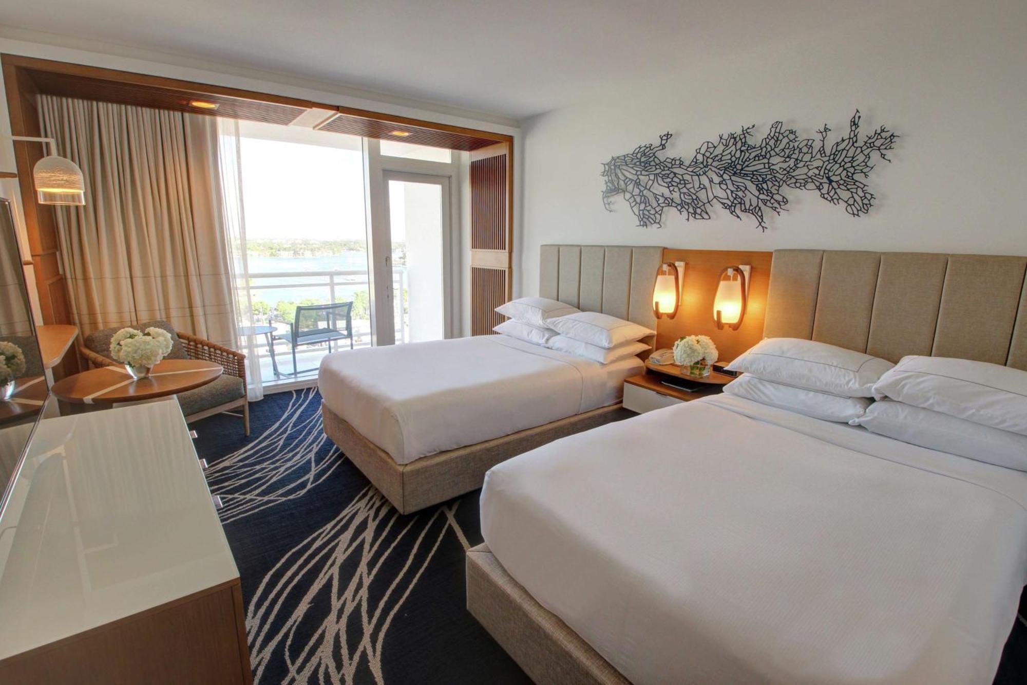 Two Double Rooms with Balcony and Cruise Port View,1279379548:JPEG