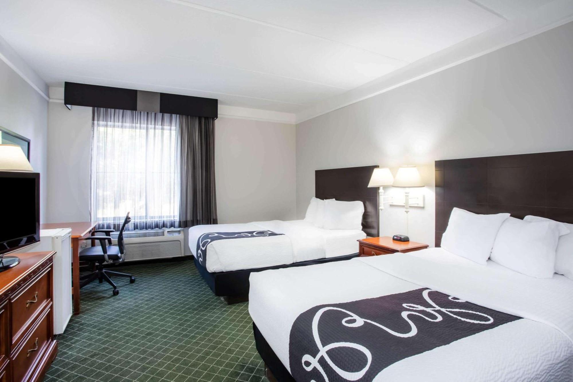 Deluxe Double Room with Two Double Beds