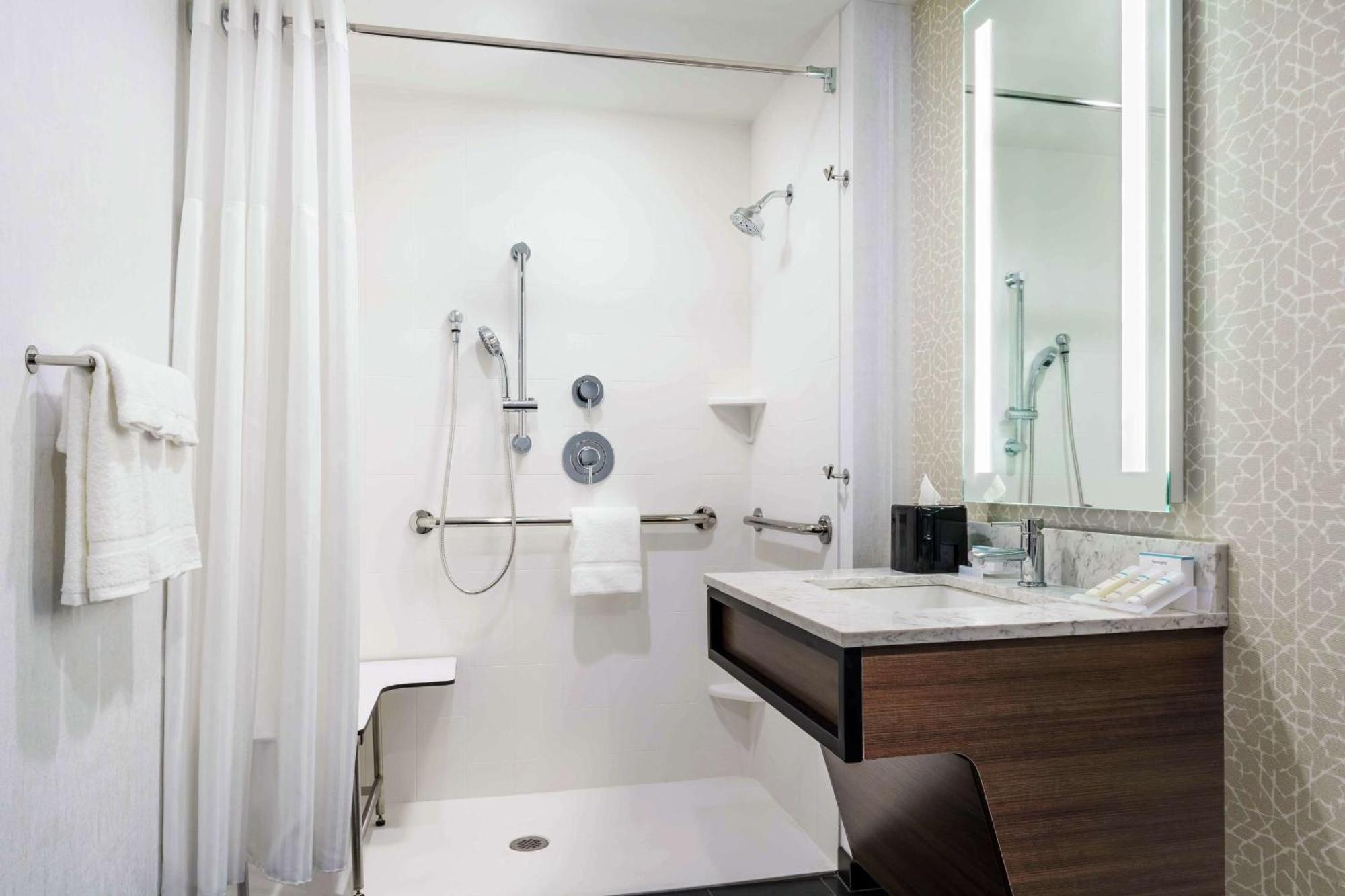 Two Queen Suite - Hearing Accessible