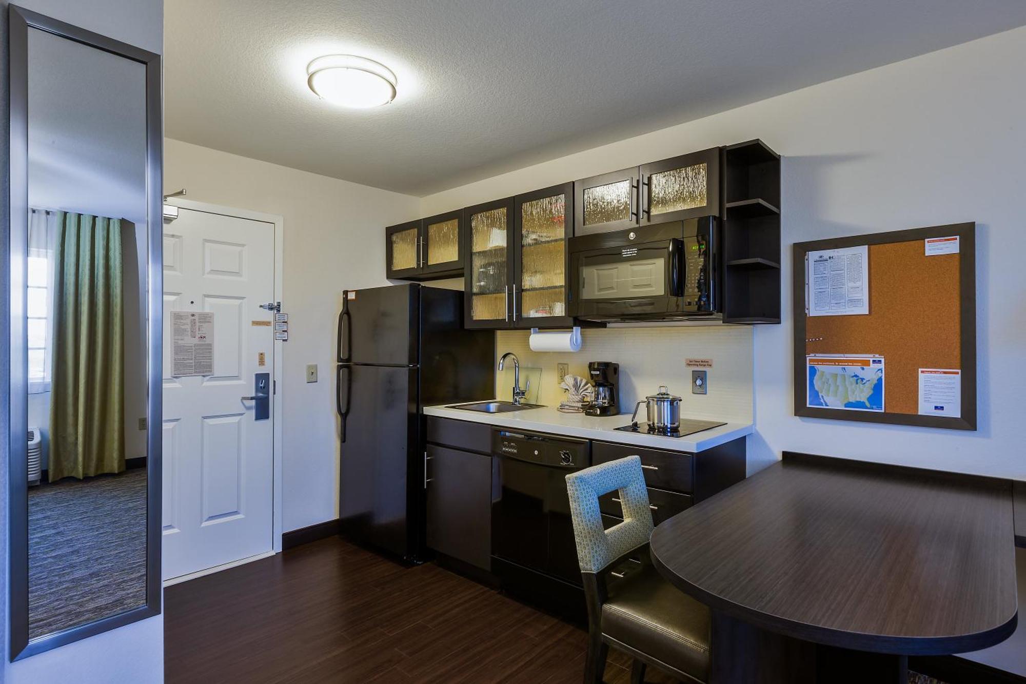 King Studio Suite