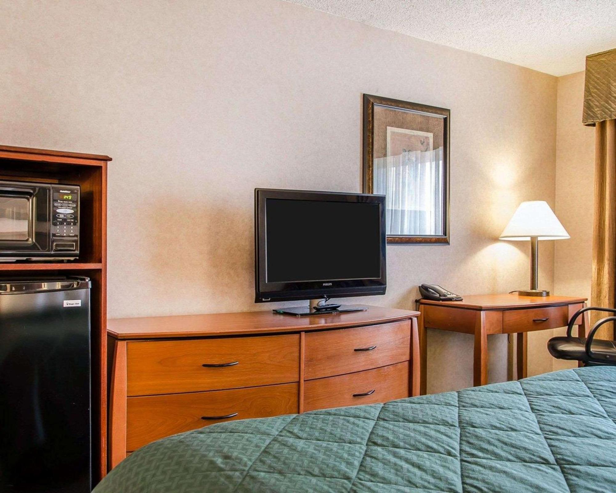 King Room - Non-Smoking
