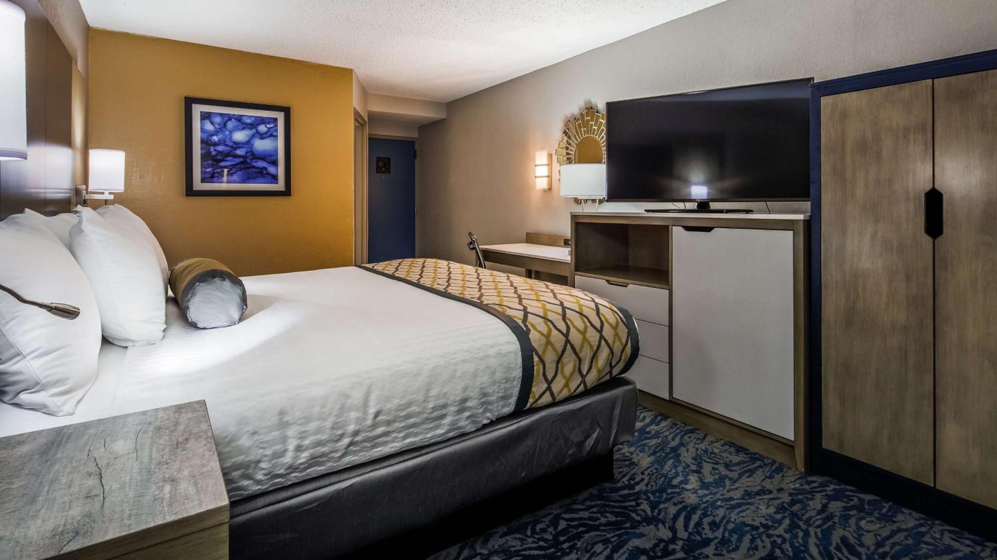 King Room with Bath Tub - Disability Access/Non-Smoking