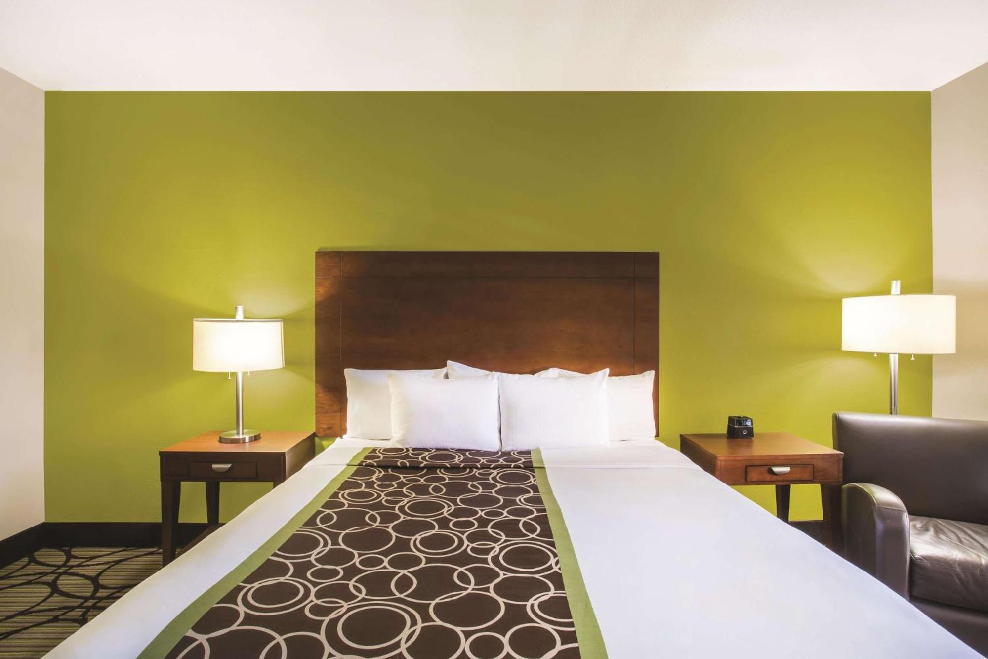 King Room - Mobility Access/Non-Smoking