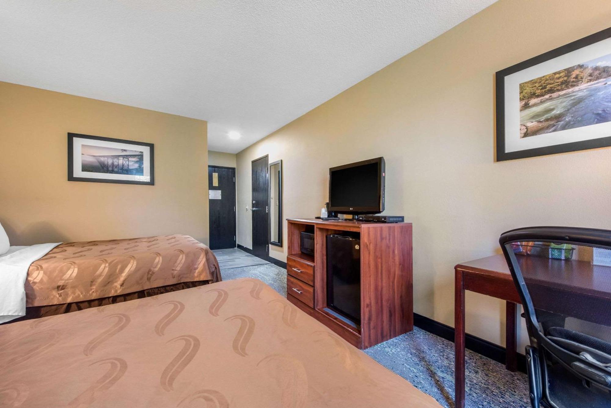 Double Room with Two Double Beds - Non-Smoking