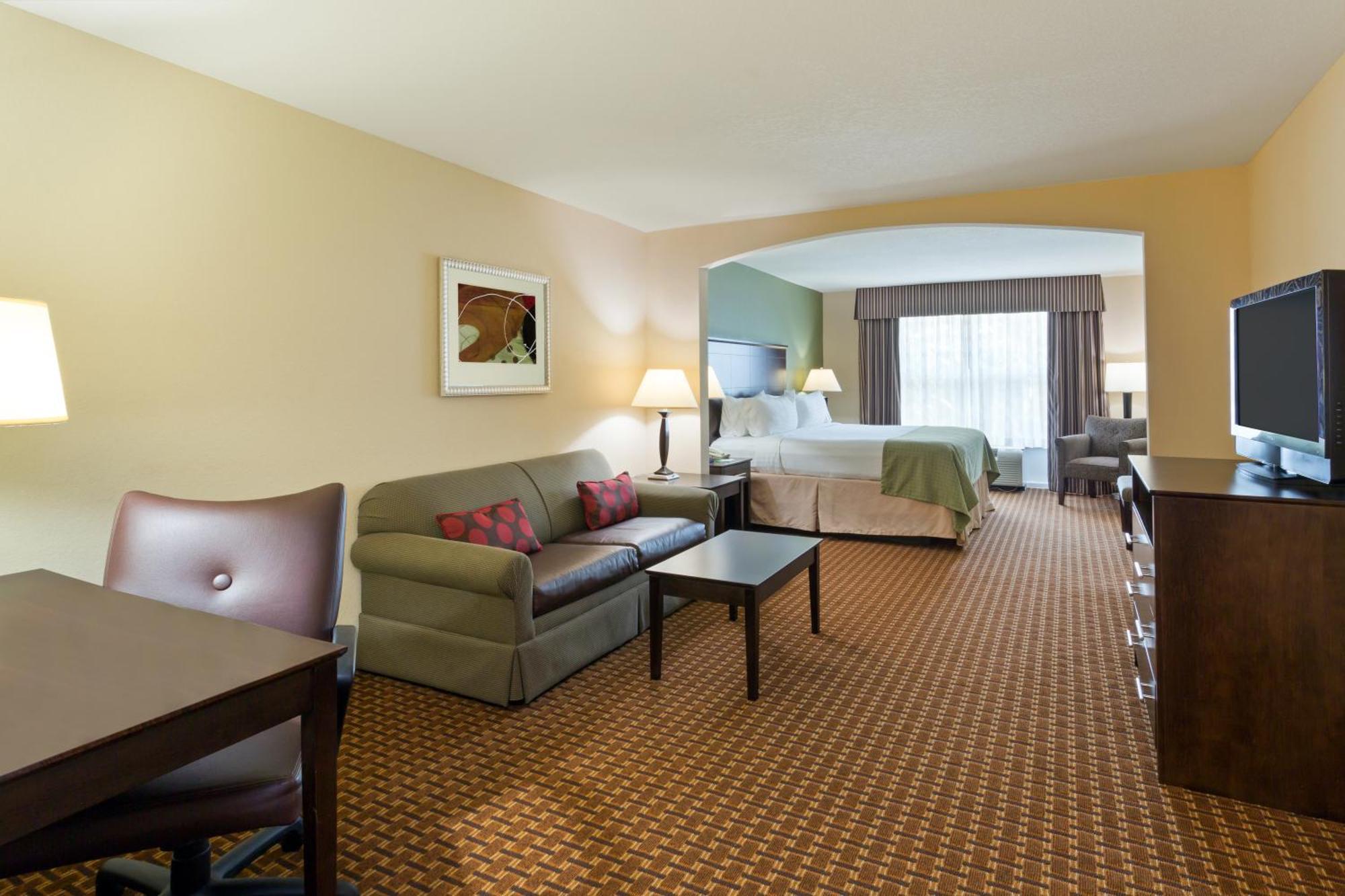 One-Bedroom Suite