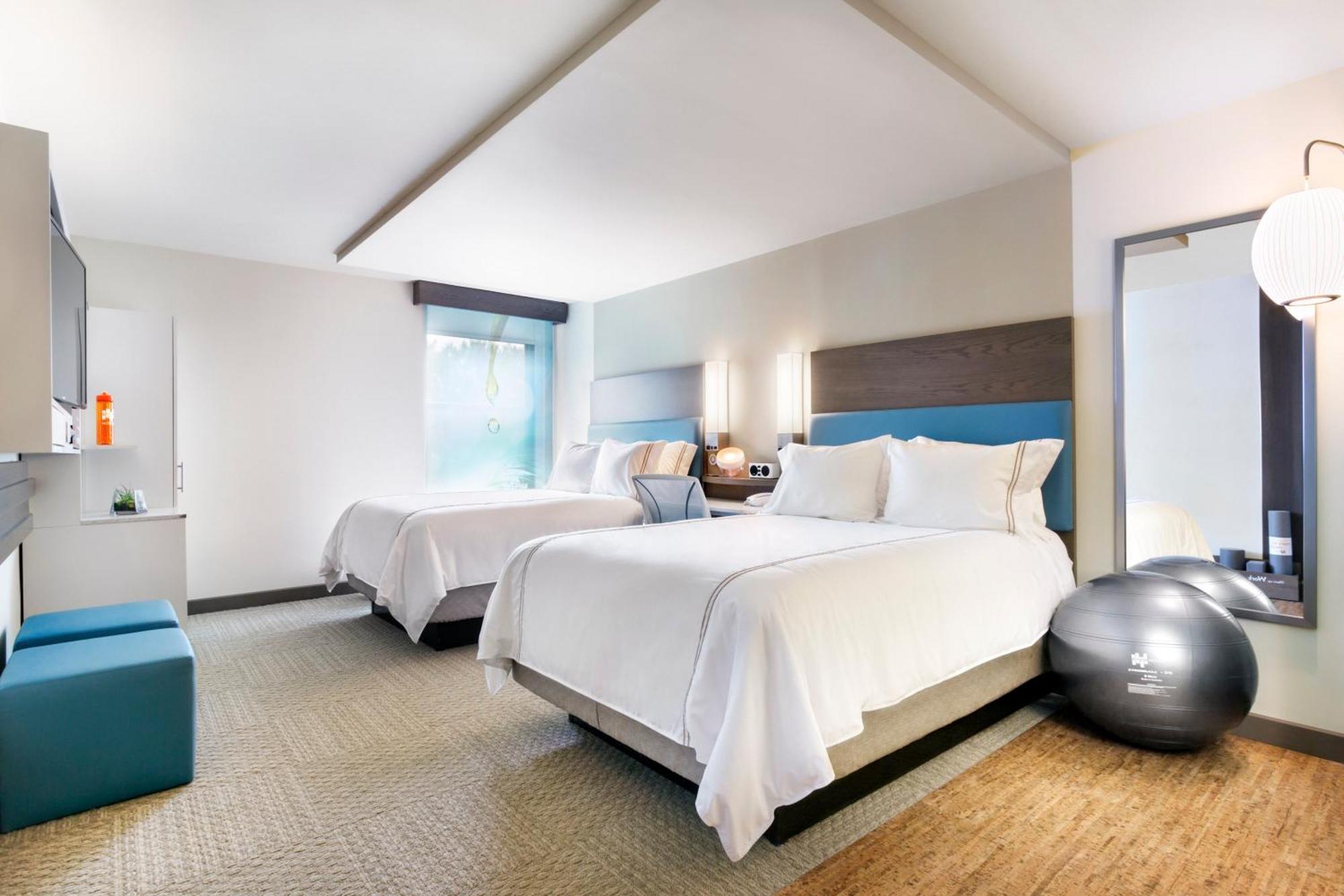 Standard Room with Two Double Beds
