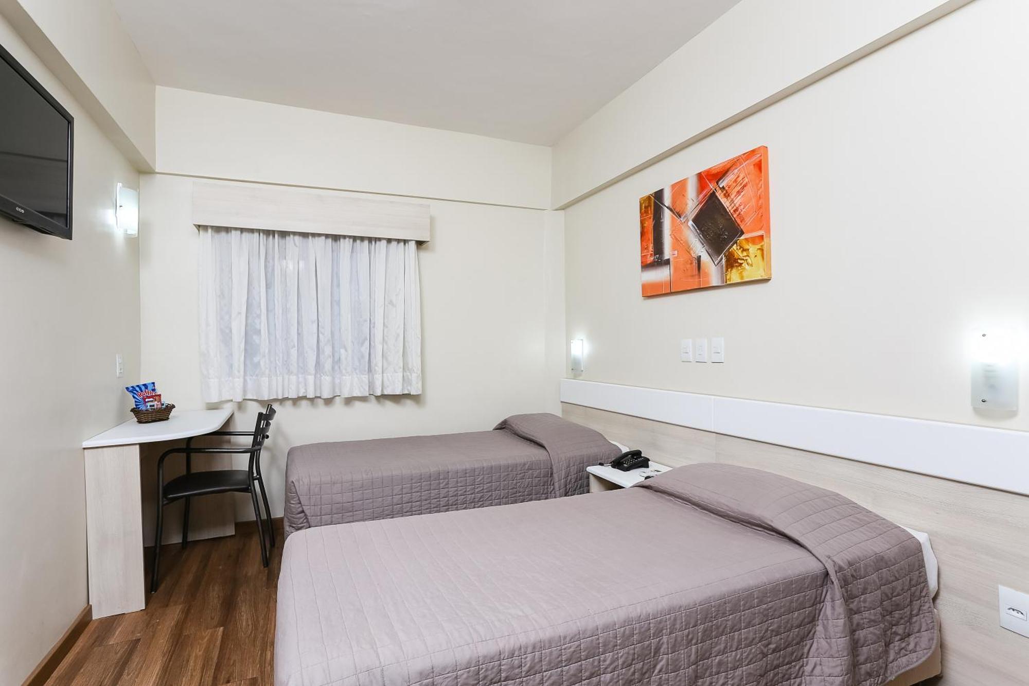 Standard Twin Room,1284125362:JPEG