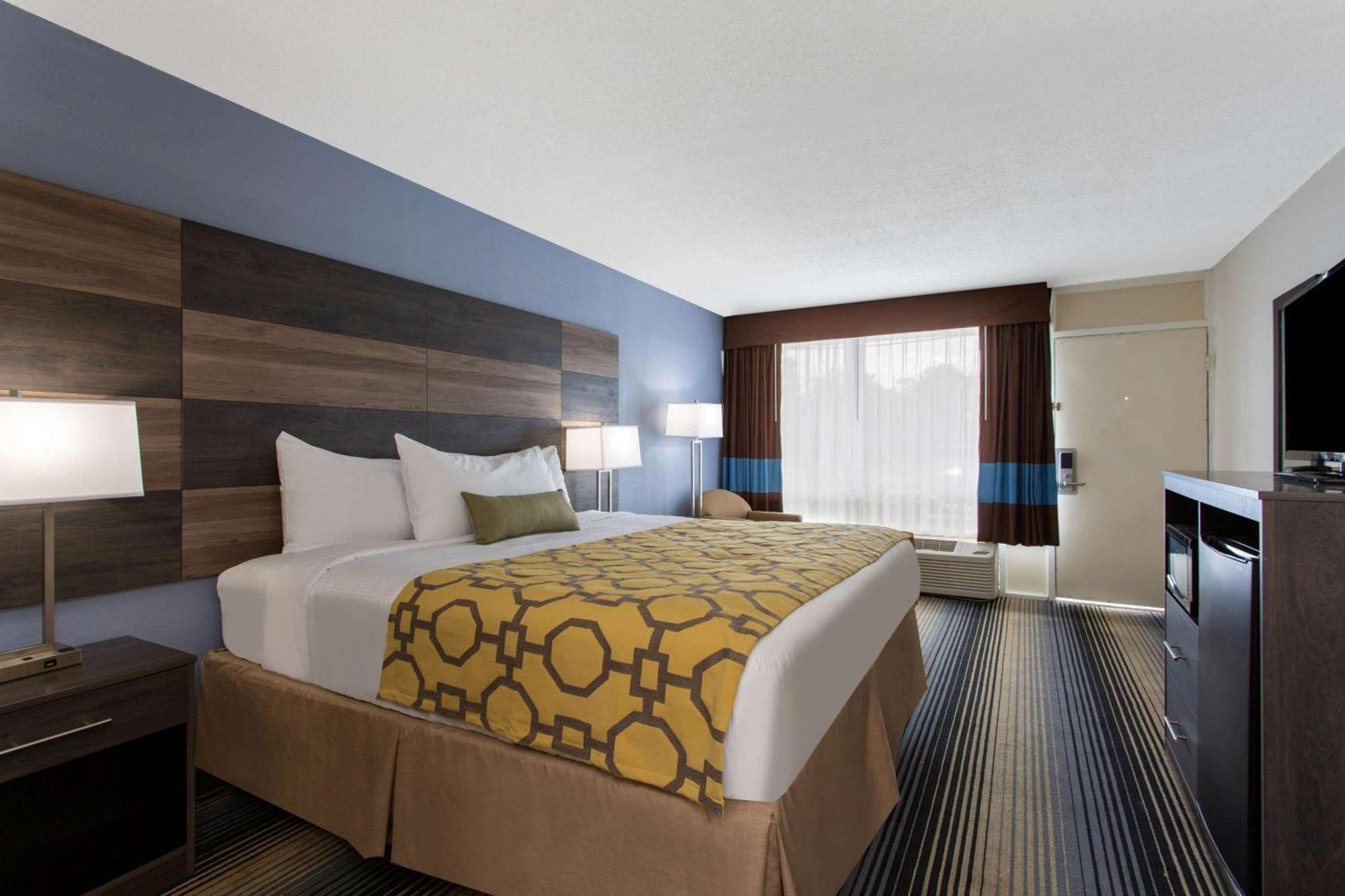 King Room - Mobility Access/Non-Smoking