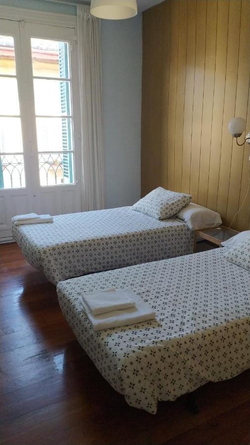 Chambre Lits Jumeaux Standard avec Salle de Bains Commune