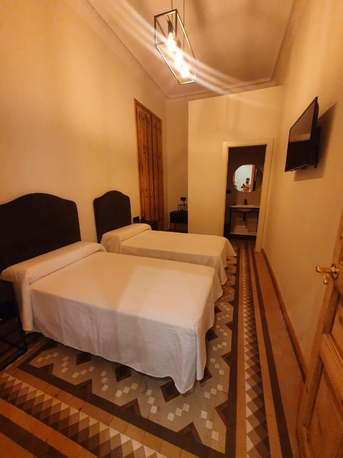 Chambre Lits Jumeaux avec Salle de Bains