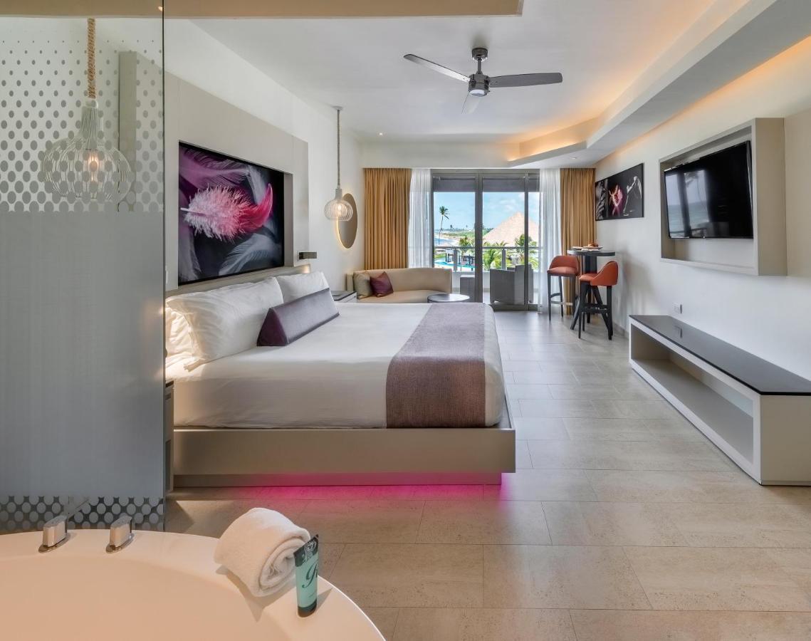 Suite Junior Diamond Club de lujo con vistas al mar