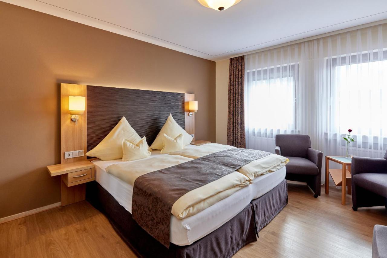 Double Room,1287970435:JPEG