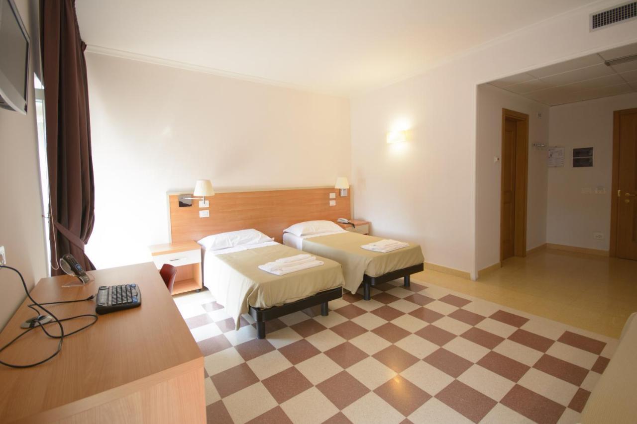 Basic Dreibettzimmer