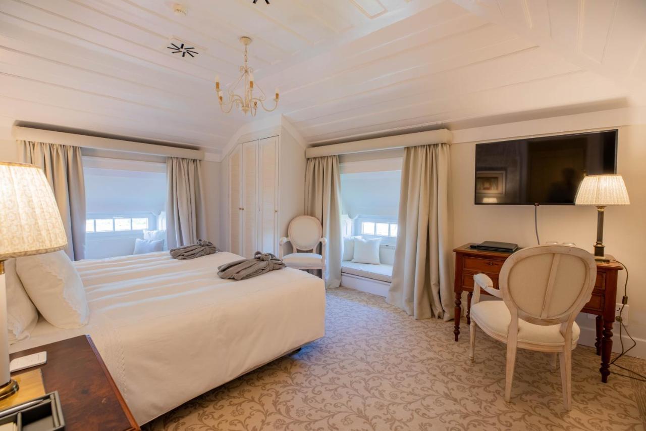 Double Attic Room,1292259733:JPEG