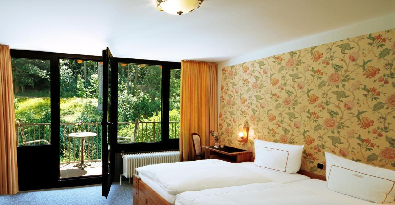 Tweepersoonskamer met Balkon en Uitzicht over het Bos