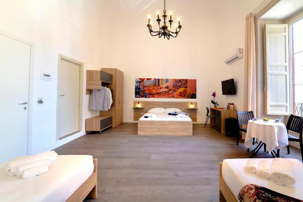 King Room Balcony,1294912270:JPEG