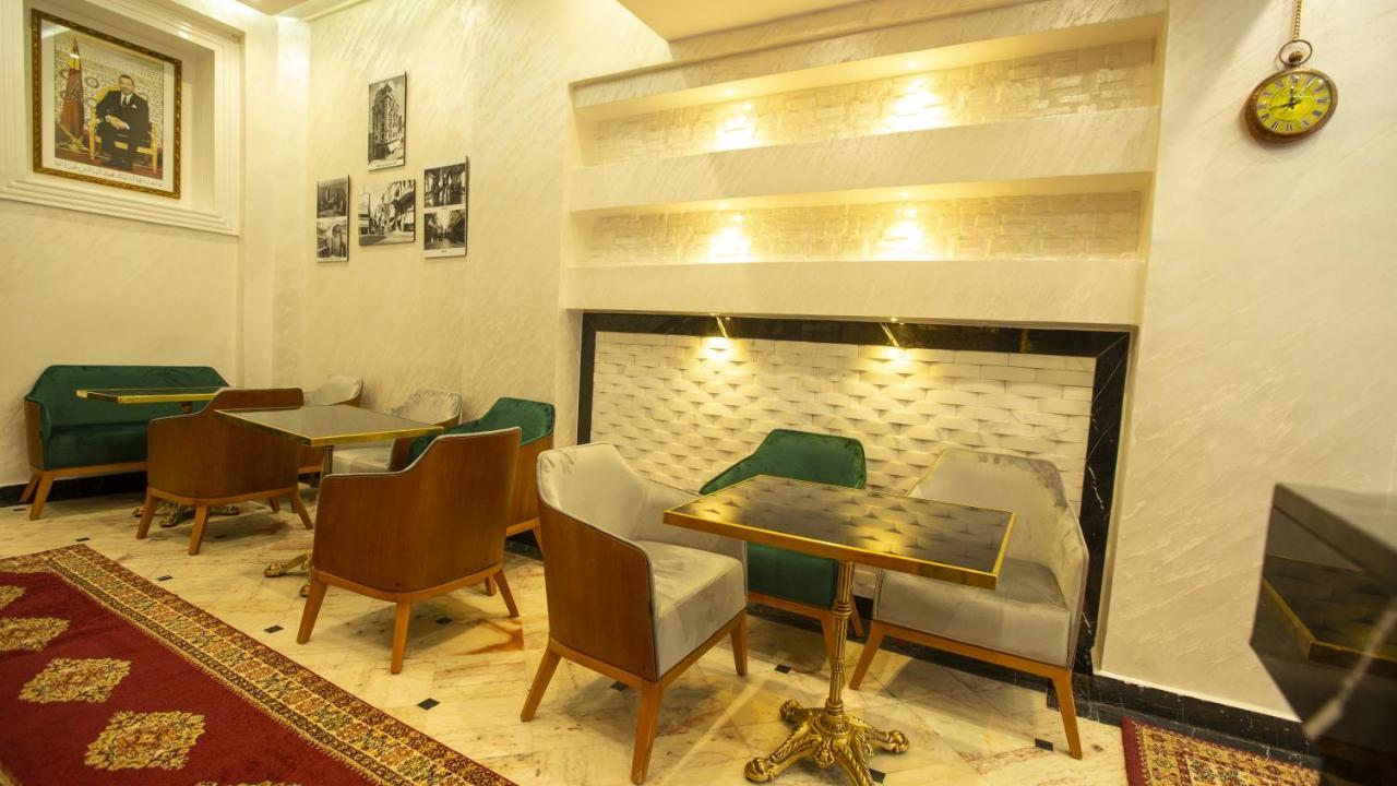 Double Room,1297419796:JPEG