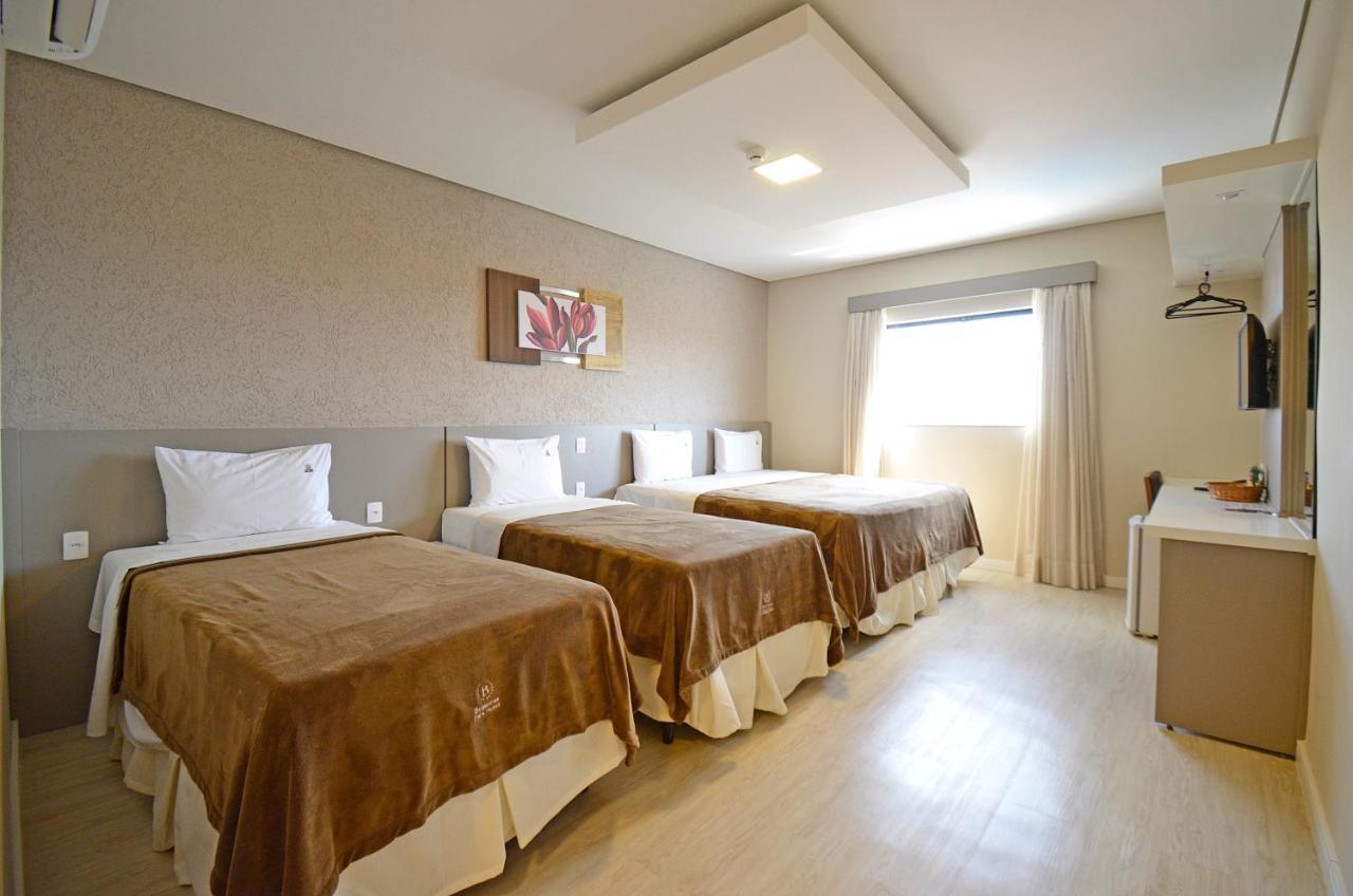 Quarto Quádruplo de Luxo