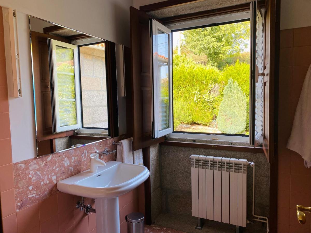 Quarto Twin com Casa de Banho Privativa
