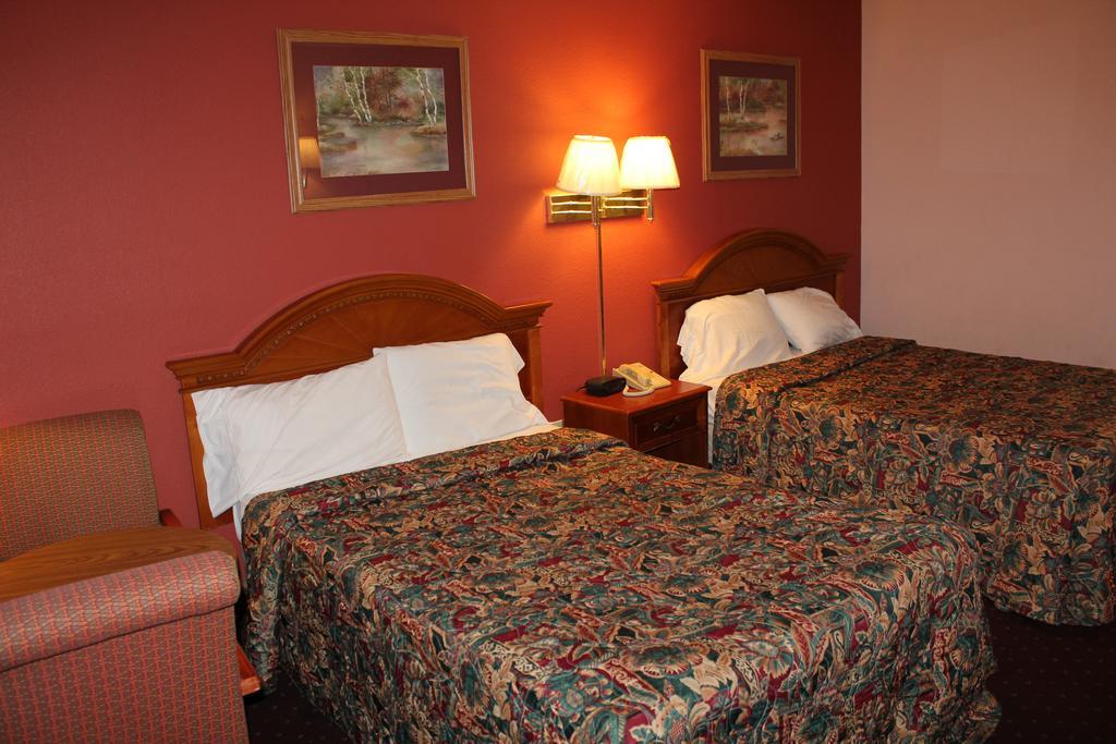 Double Room with Two Double Beds - Non-Smoking