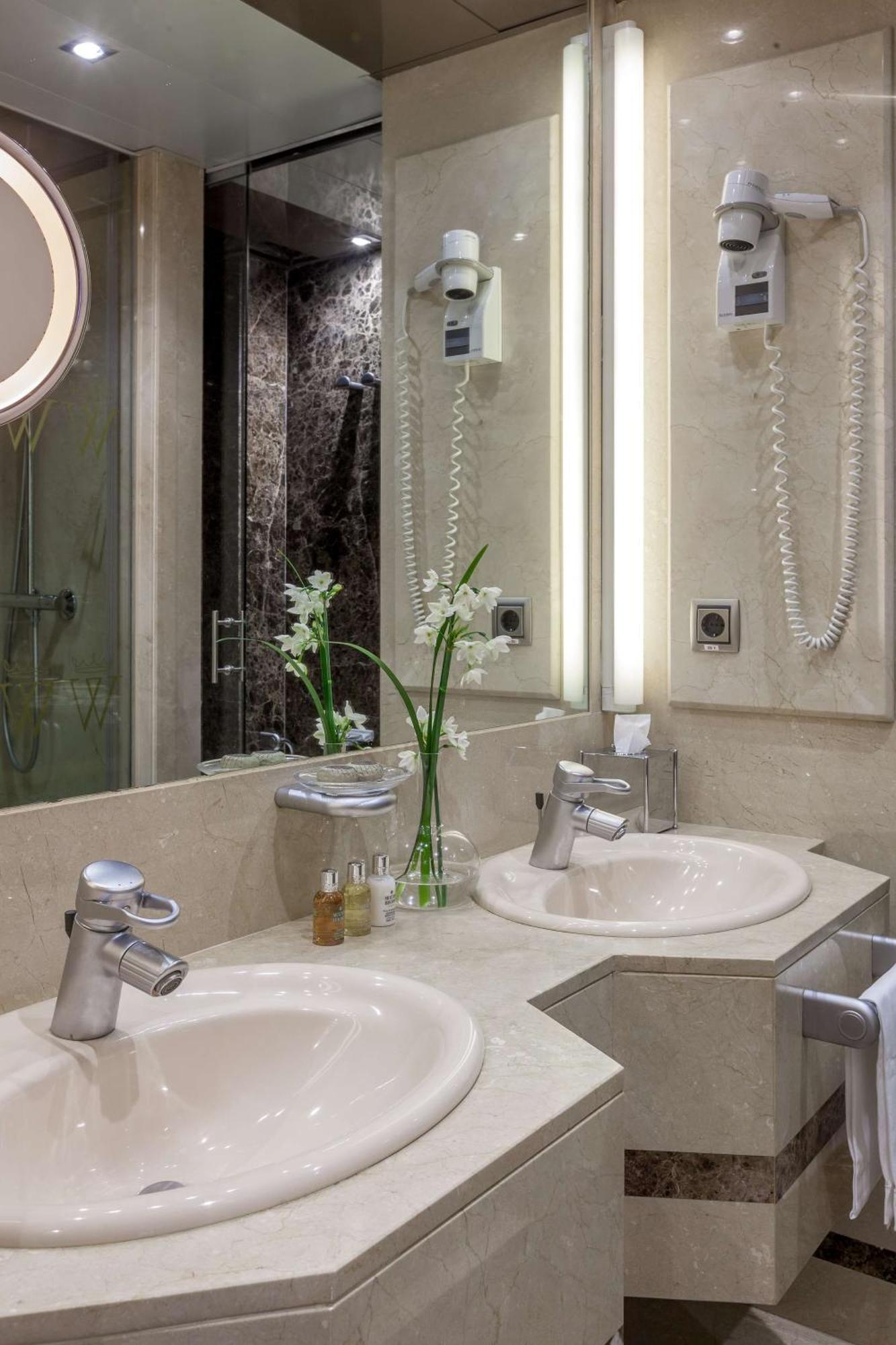 Suite Junior con terraza - The Wellington Club