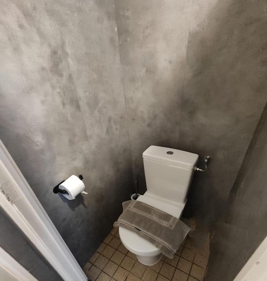 Einzelzimmer mit eigenem Bad