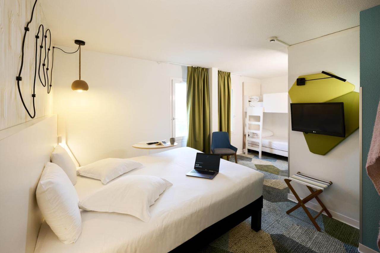 Chambre Standard avec 1 Lit Double et 1 Canapé-Lit ou 2 Lits Simples