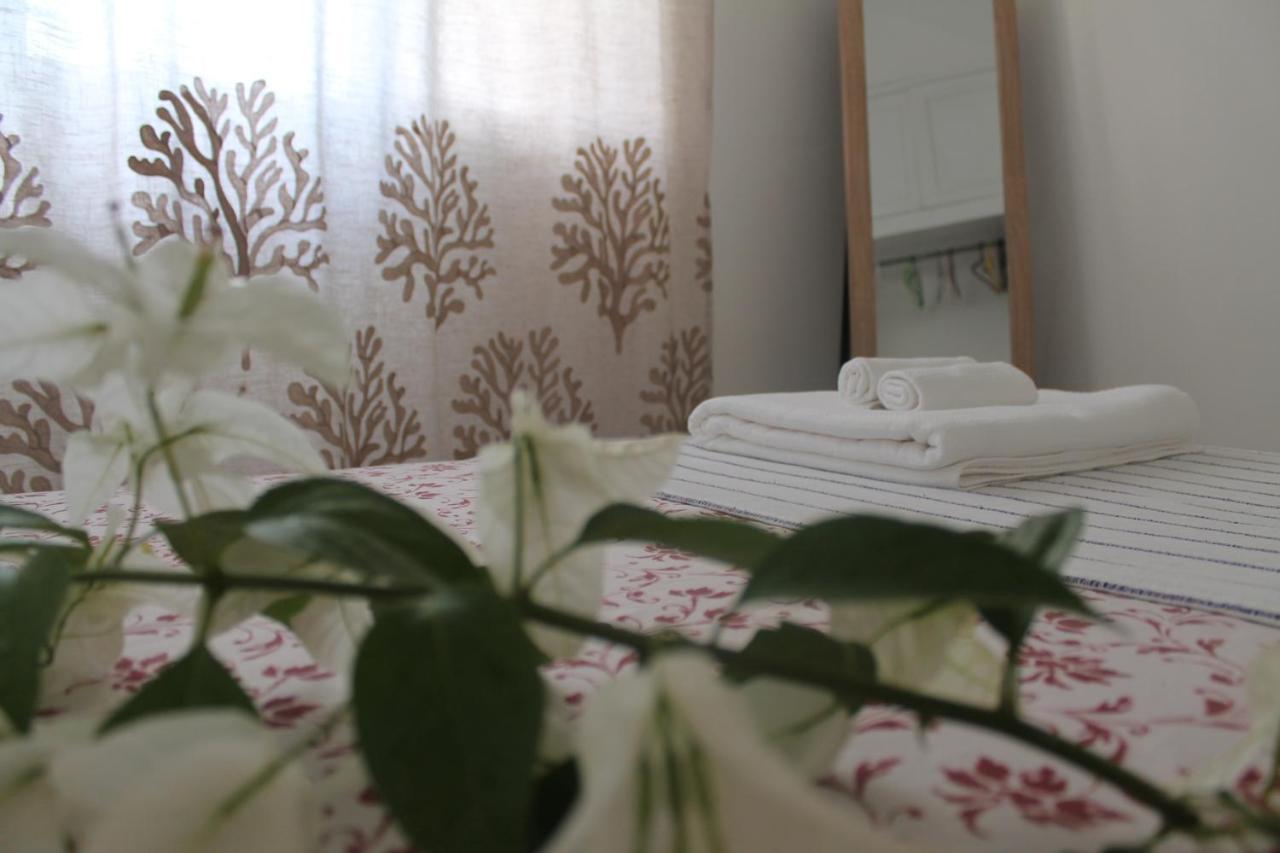 Quarto Queen com Vista Piscina