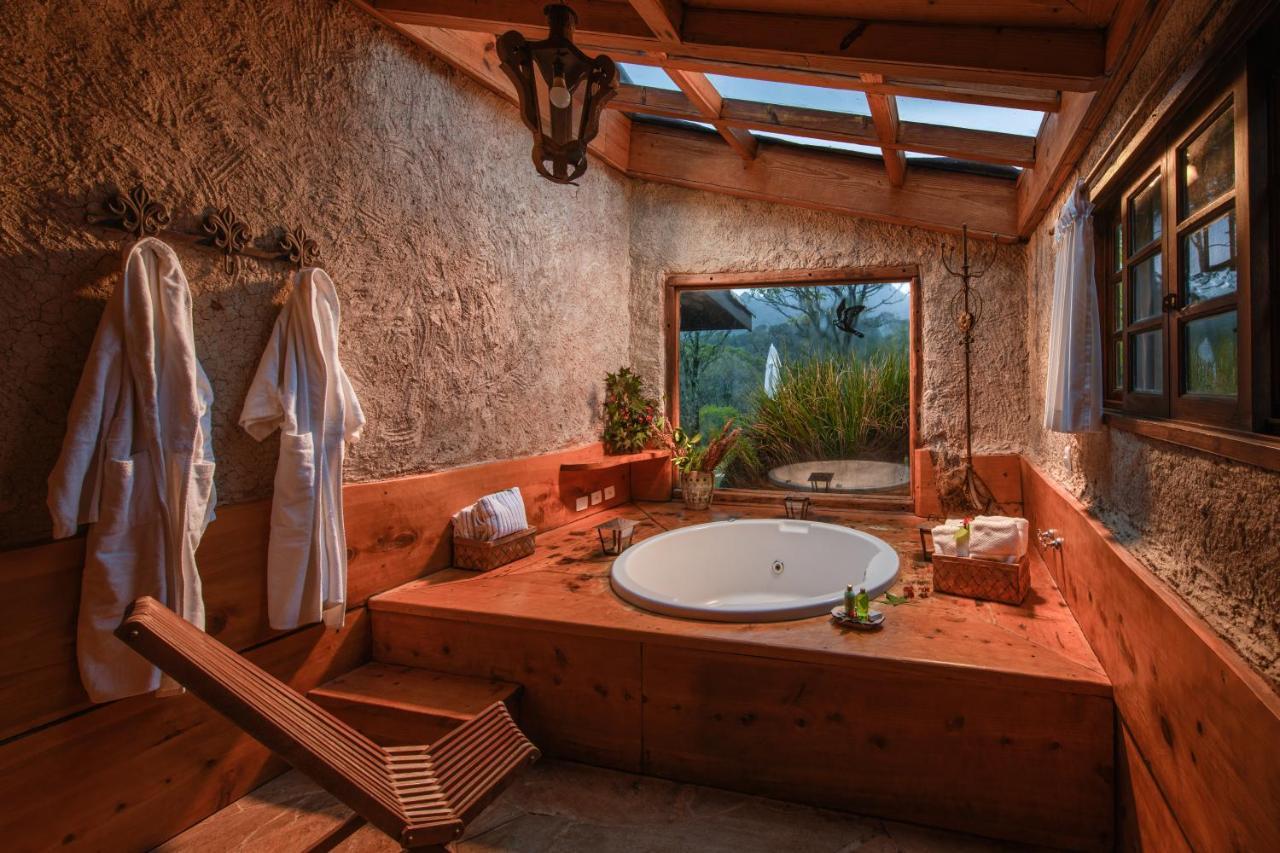 Villa with Private Pool,1317342505:JPEG
