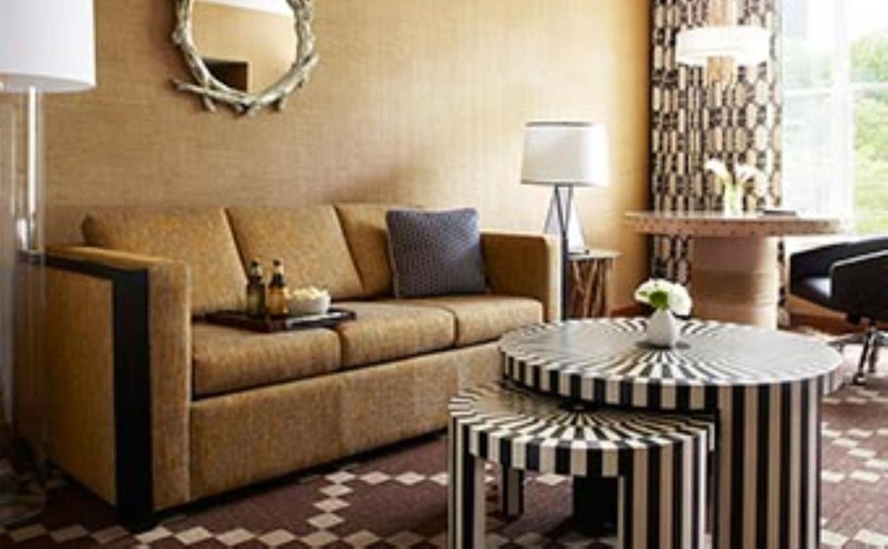 King Studio Suite