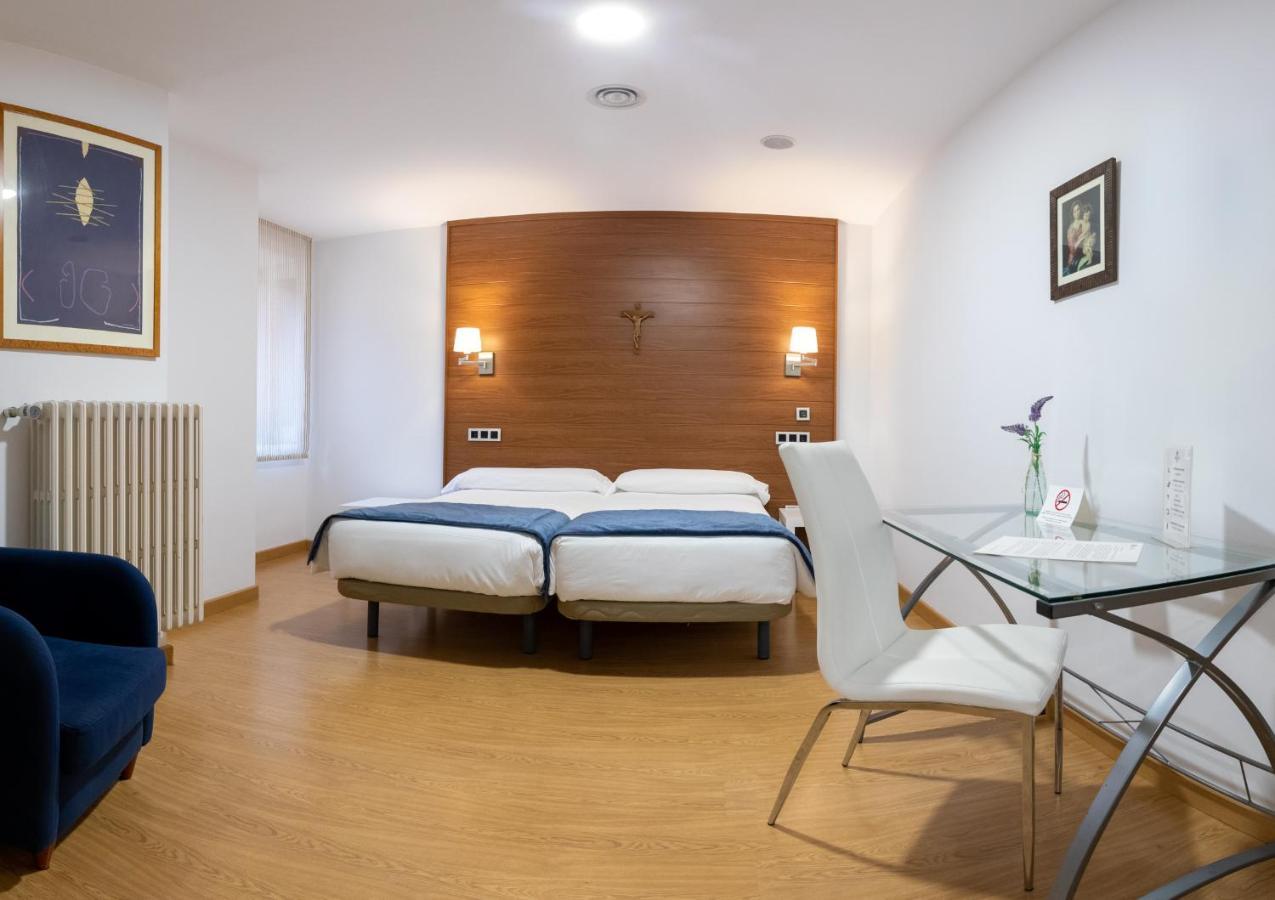 Twin Room - Disability Access,1322745301:JPEG
