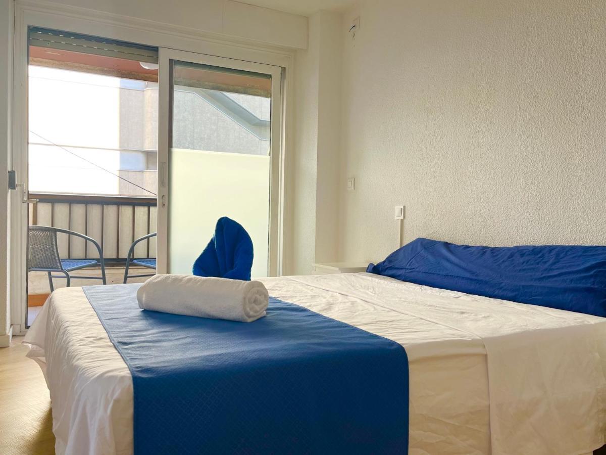 Quarto Triplo com Varanda