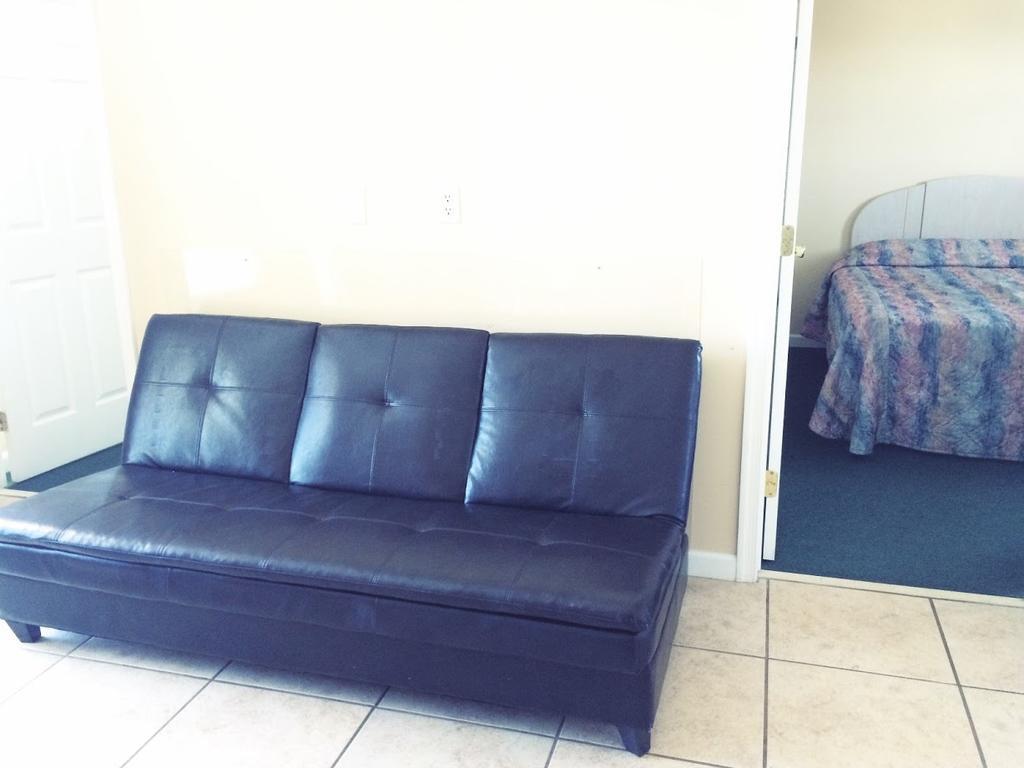 Standard Suite