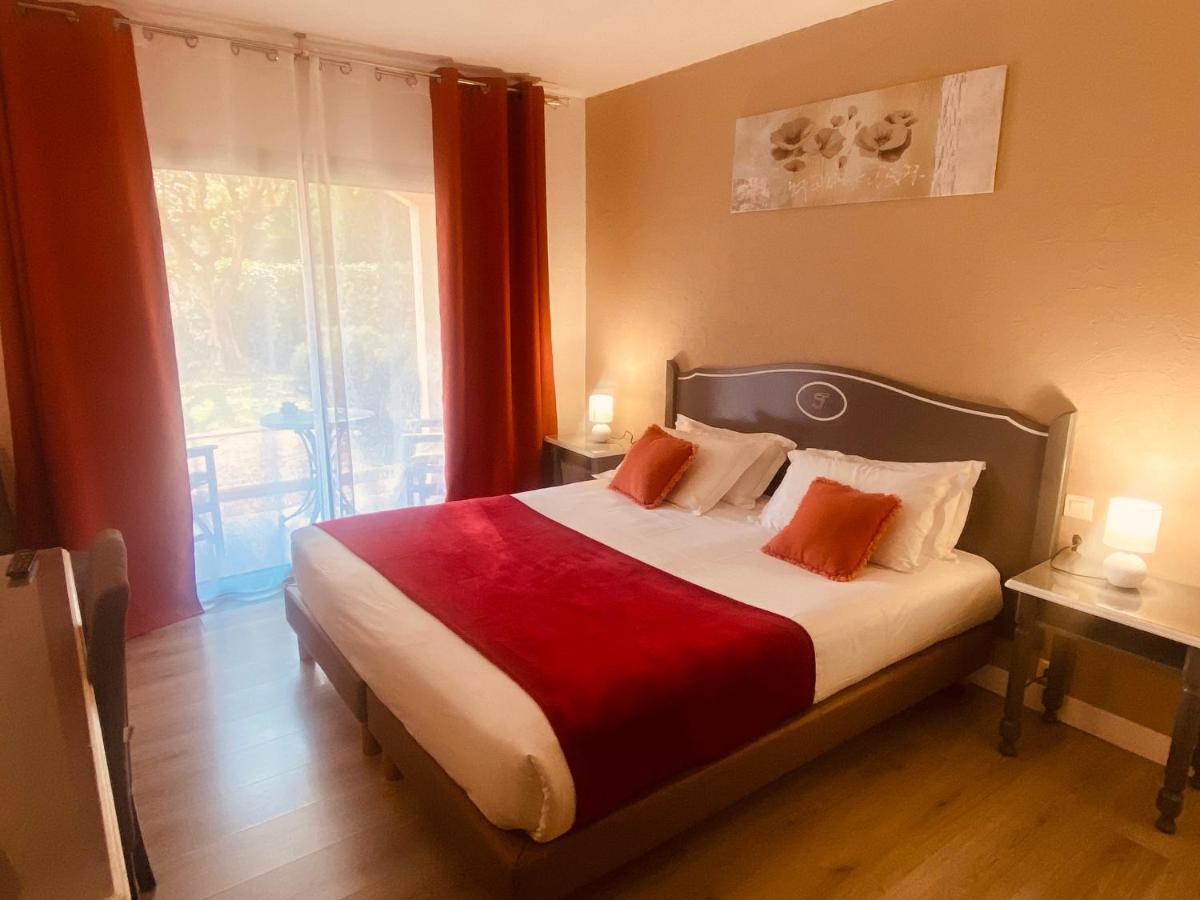 Chambre Supérieure avec Jardin - Rez-de-Chaussée