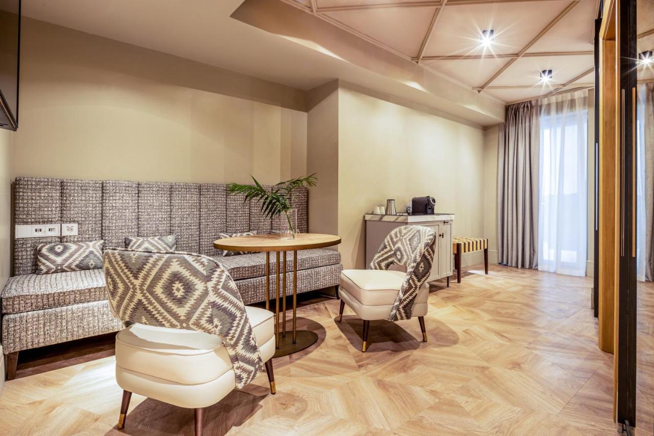 Junior Suite,1714048940:JPEG